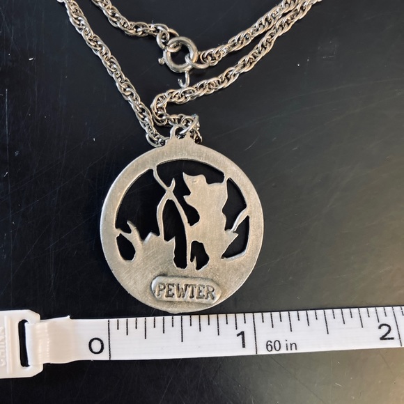 Vintage Pewter Floral Necklace - Picture 10 of 11